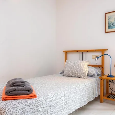 Atico Roger De Flor Apartment *