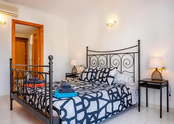 Atico Roger De Flor * 포엔샤